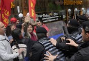 Протести и арести на 1 май в Истанбул