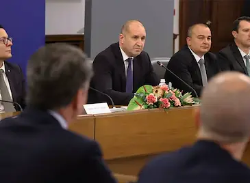 Продуктите от малката потребителска кошница поевтиняват с 15% за минимум шест месеца Продуктите от малката потребителска кошница поевтиняват с 15% за минимум шест месеца