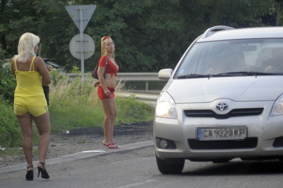 Проститутки На Трассе М 8