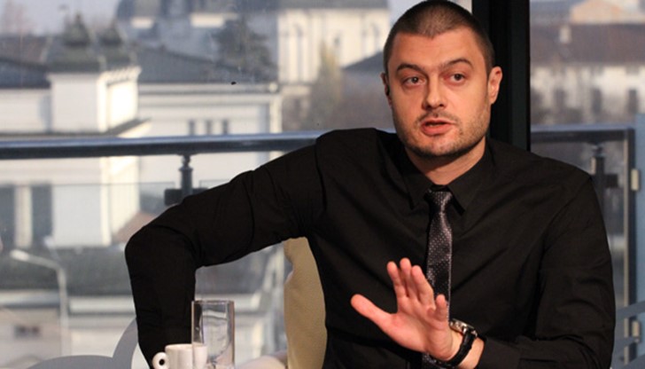 Николай Бареков оттегля подкрепата си от парламентарната група на Български демократичен център