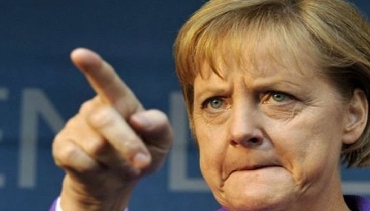 Ангела Меркел смята, че еврозоната може да се справи с излизането на Гърция от валутния съюз