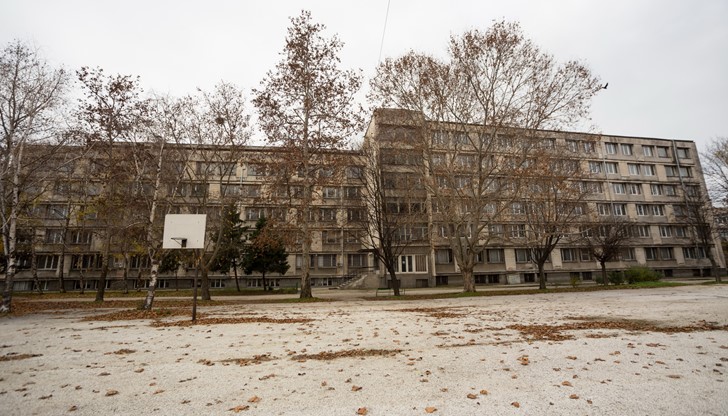 Сумите от наемите се внасят в приход на  ...