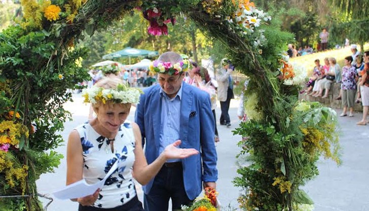 Специални гости на събитието бяха Светлана Ангелова, народен представител от 19 МИР и доц. д-р Стефко Бурджиев