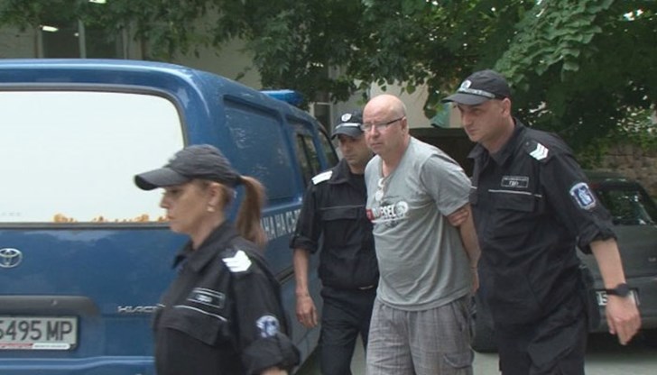 Ралф Сундберг е обвинен в нанасяне на лека телесна повреда по хулигански подбуди