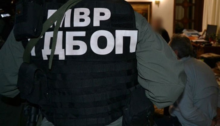 По време на спецакцията в Ловеч са били претърсени автомобил и имот на криминално проявен мъж