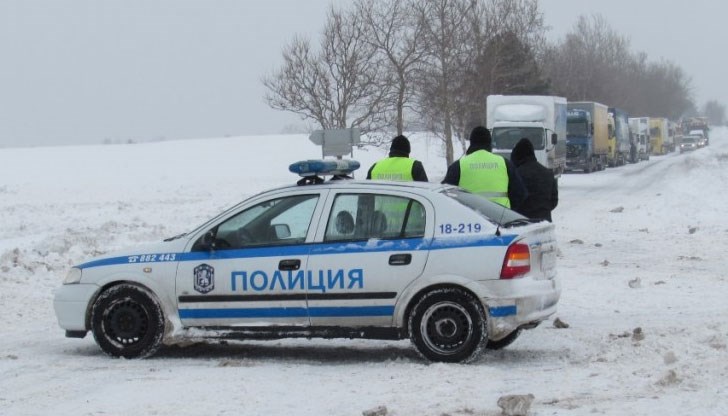 Затворени са главните пътища Русе - Разград и Русе - Силистра