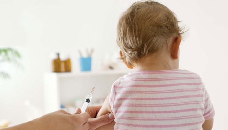 Майките на две русенчета били убедени, че ваксините нанасят вреда