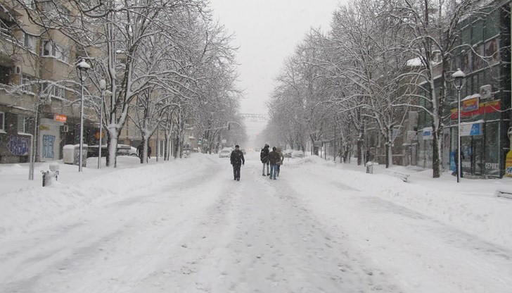 Температурите ще паднат до минус 12 градуса