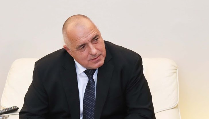 Борисов попита пенсионерите в Лесидрен дали получават добавката от 50 лева