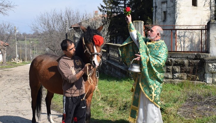 Духовна радост за жителите на Ново село