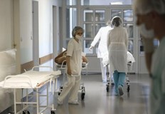 18 смъртност при постъпилите с COVID в болницаПървите десет лечебни