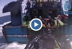 Испанската полиция разпространи запис от екшън в открито мореТежко въоръжени