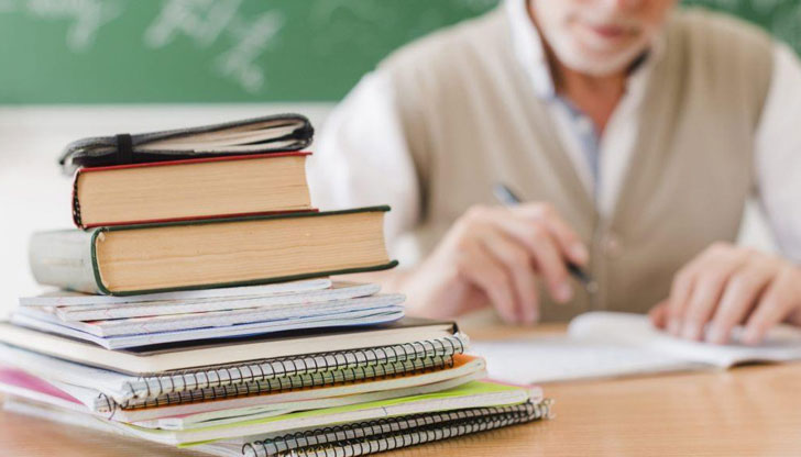 МОН предлага и нови правила за академично израстванеМинистерството на образованието