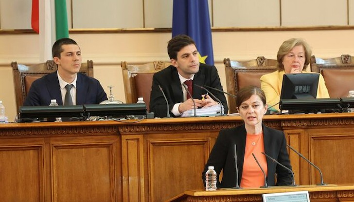 Министър-председателят Кирил Петков е поел ангажимент до края на френското
