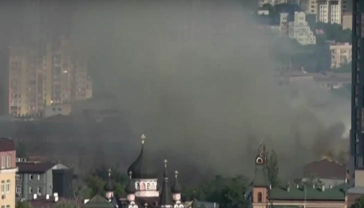 Русия нанесе удари в Киев и други украински градовеПовече от