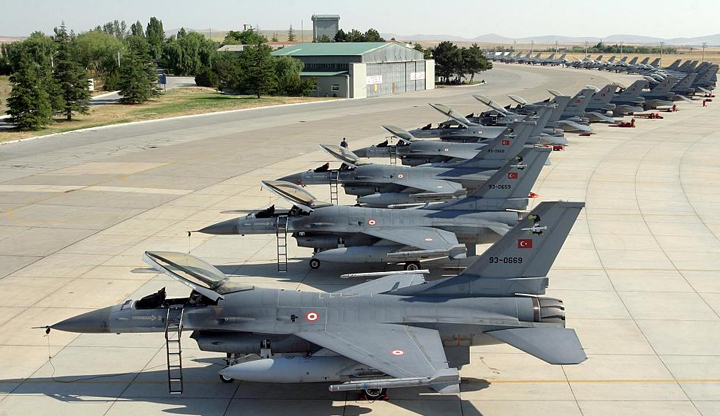 Турция се надява да получи 40 изтребителя Ф-16 от най-нова