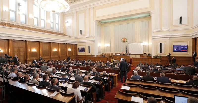Персонални атаки към Бойко Рашков в пленарната залаС гласовете на