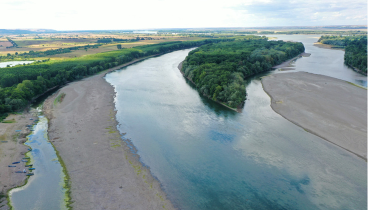 Само 2 сантиметра делят Дунав от абсолютния рекорд за ниско