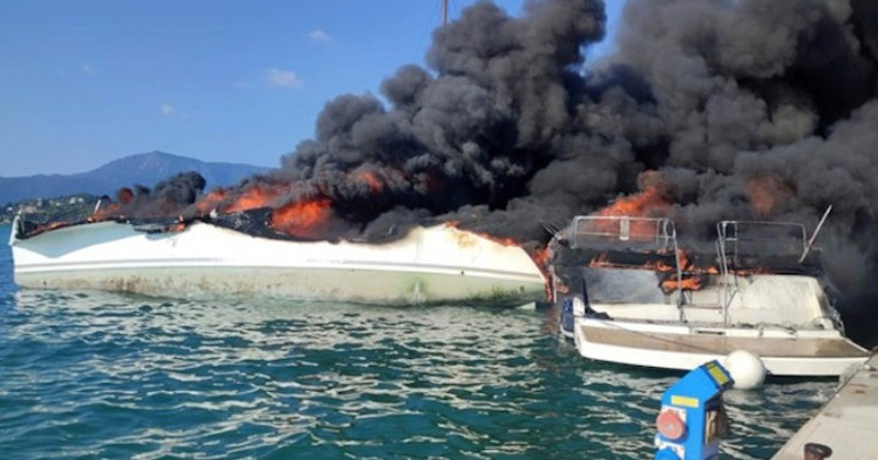 Противопожарната служба на Гърция e реагирала бързоЧетири яхти изгоряха в