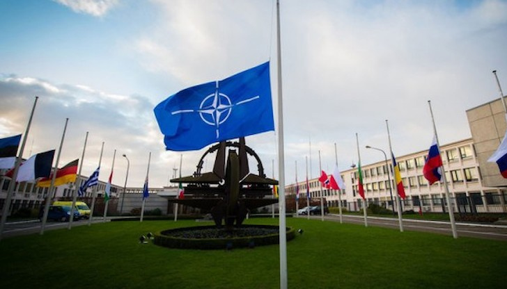 Украински представител твърди, че всички 30 страни от НАТО са
