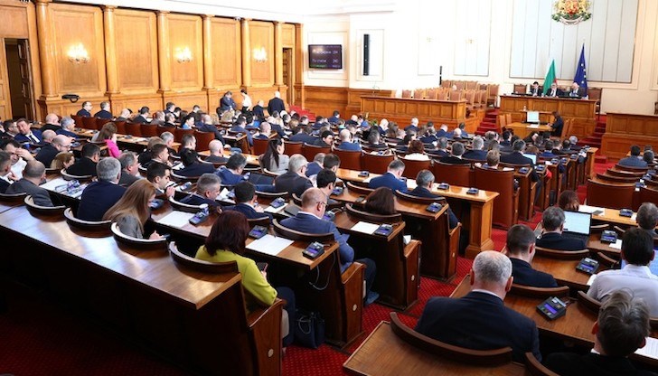Депутатите поискаха изслушване на служебния министър Демерджиев, както и на председателя на ДАНС, за да може да се изясни цялата ситуация