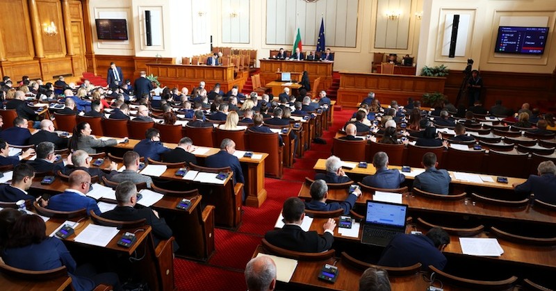 Парламентът прие общо осем законопроекта за промени в Наказателния кодексДа