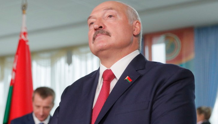 Документът беше одобрен от Съвета на републиката (горната камара) и подписан от президента Александър Лукашенко