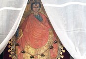 Чудо в навечерието на Великден: От икона в български храм потече миро