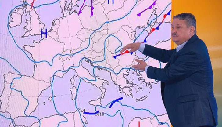През изминалите дни целият участък под река Дунав беше засегнат от така наречения стационарен фронт, обясни климатологът