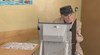 104-годишен мъж гласува с машина във Варна