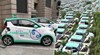 Хиляди чисто нови електрически автомобили стоят изоставени на открито