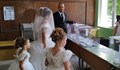 Младоженци гласуваха преди сватбата в Горна Оряховица