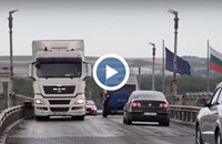 Километрична опашка от камиони чака при "Дунав мост"