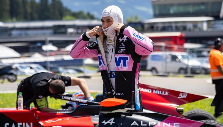 17-годишният пилот триумфира на пистата "Ред Бул Ринг" в Австрия