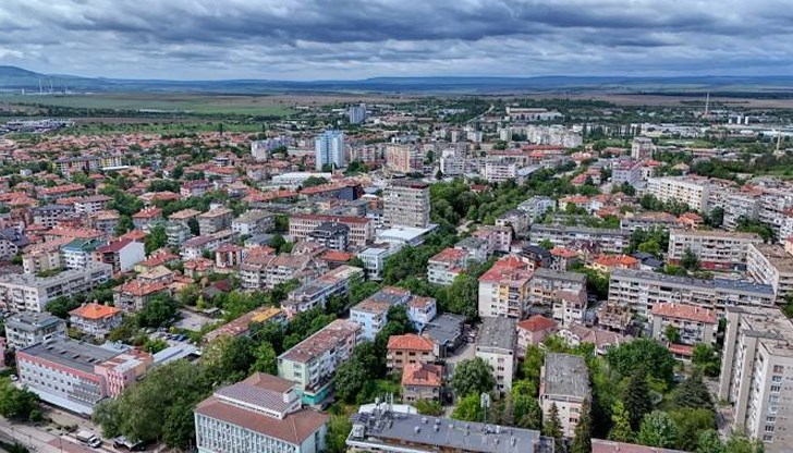 Турски граждани инвестират в недвижими имоти в по-малките български градове, привлечени от конкурентните цени