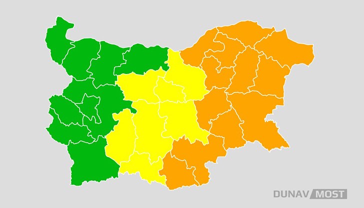 12 области са поставени под оранжев код за опасно време