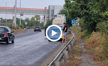 Катастрофа с румънска цистерна и кола с белгийска регистрация на булевард "България"
