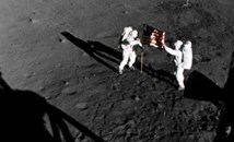 Преди 55 години Нийл Армстронг и Едуин "Бъз" Олдрин стъпиха на Луната