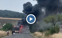 Автобус изгоря като факла край село Дъбник
