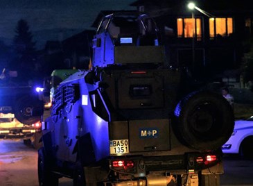 Сапьори и военни пристигнаха на мястото на взривовете край Елин Пелин