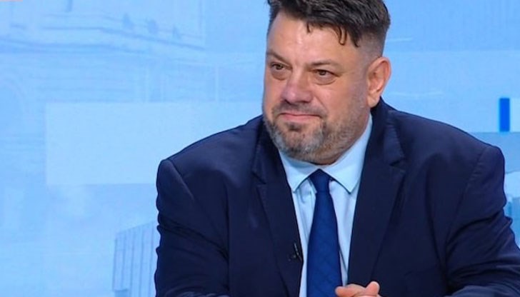 Той отхвърля обвинения за вътрешнопартиен преврат в БСП Той отхвърля обвинения за вътрешнопартиен преврат в БСП