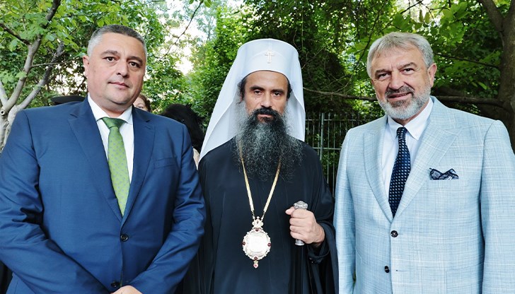 Областният управител подчерта ролята на Българската православна църква за стабилността на държавата