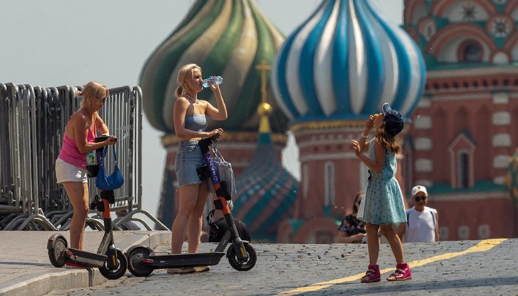 Русия е обхваната от едни от най-големите горещини за последните повече от сто години