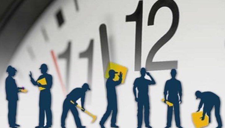 35 от новонаетите служители ще работят на пълен работен ден от 8 часа