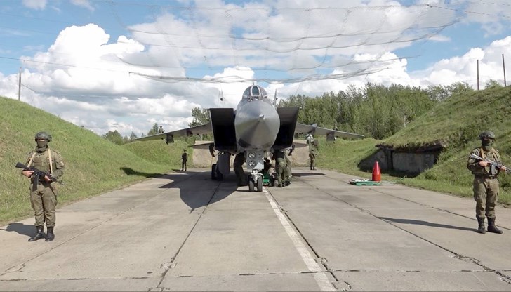 Учения на нестратегически ядрени сили с изтребители МиГ-31БМ