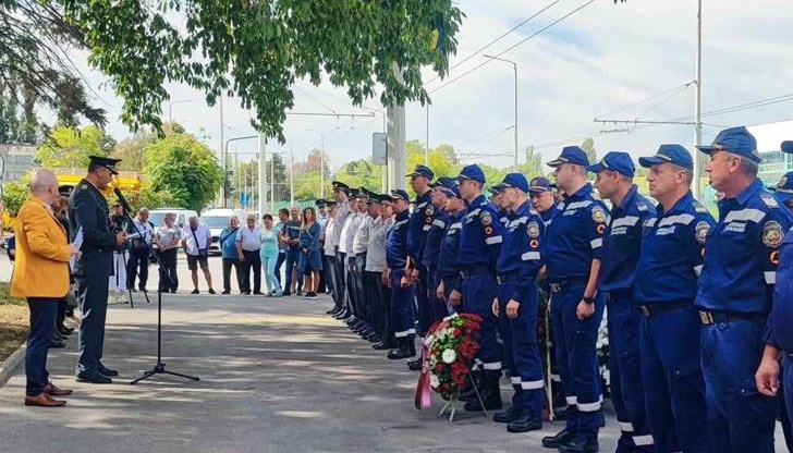 56 русенски огнеборци отличени за професионализъм и всеотдайност