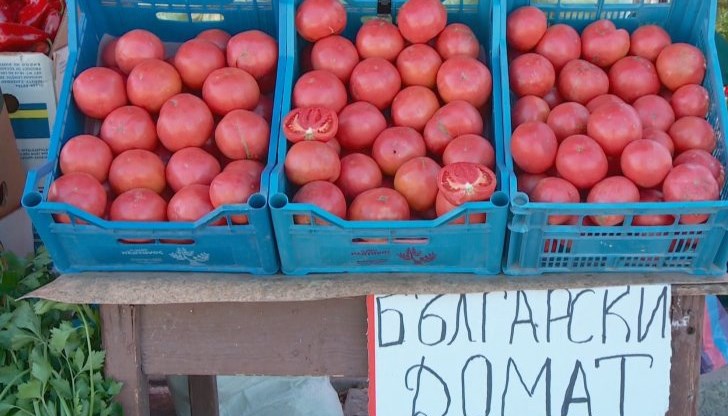 Сушата през лятото води до поскъпване на ключови продукти за зимнина