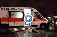 16 младежи заседнаха в асансьора на МОЛ - Русе