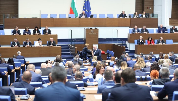 Парламентът отново не успя да избере свой председател