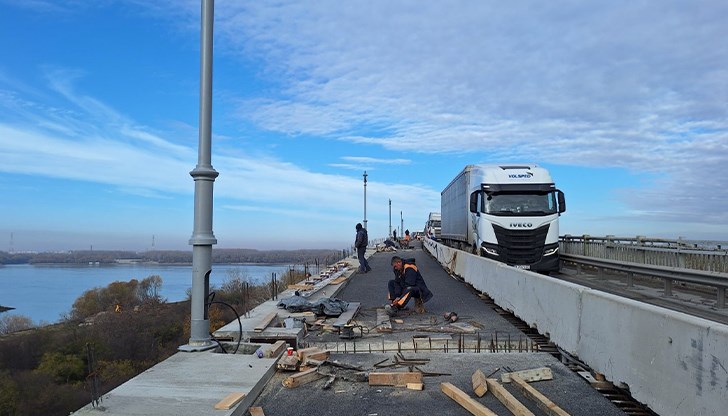 Специален битум осигурява повишена издръжливост на настилката